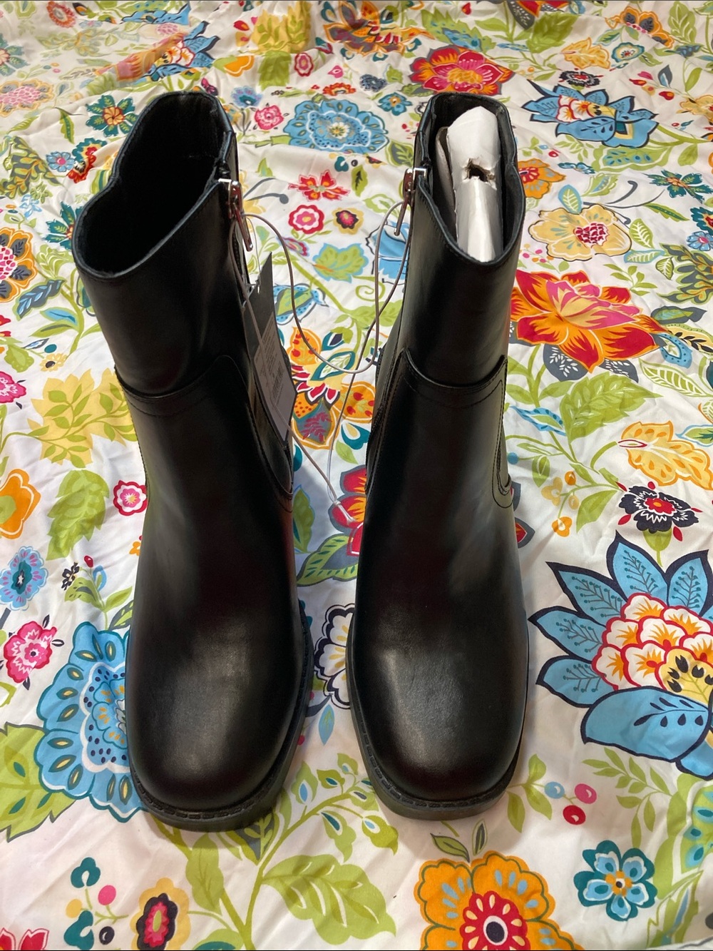 Universal Thread Black Lilyan Chunky Block Heel Ankle Boots Size 9 Semi NWT - Picture 5 of 11